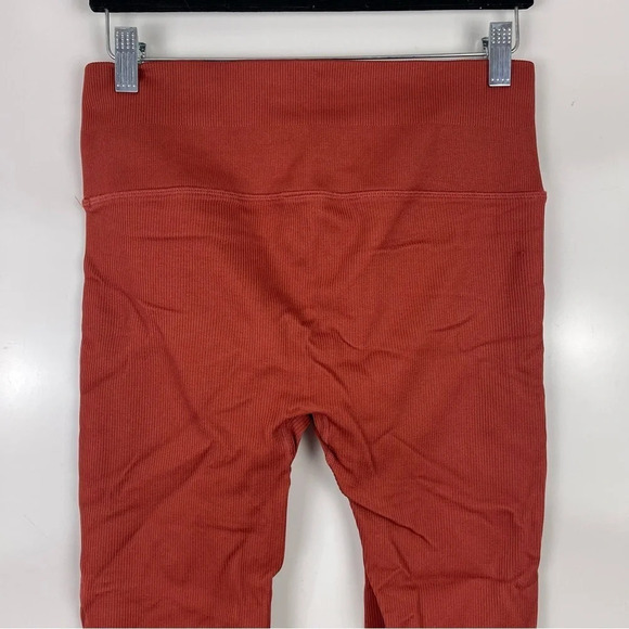 Victoria's Secret Sport Orange Mid Rise Ribbed Work Out Leggings Size Large - Picture 5 of 7